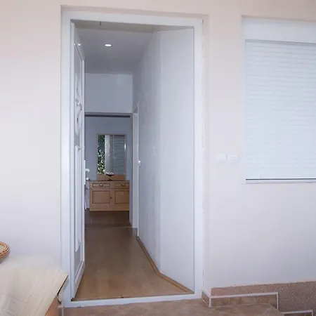 Apartment Antigona *